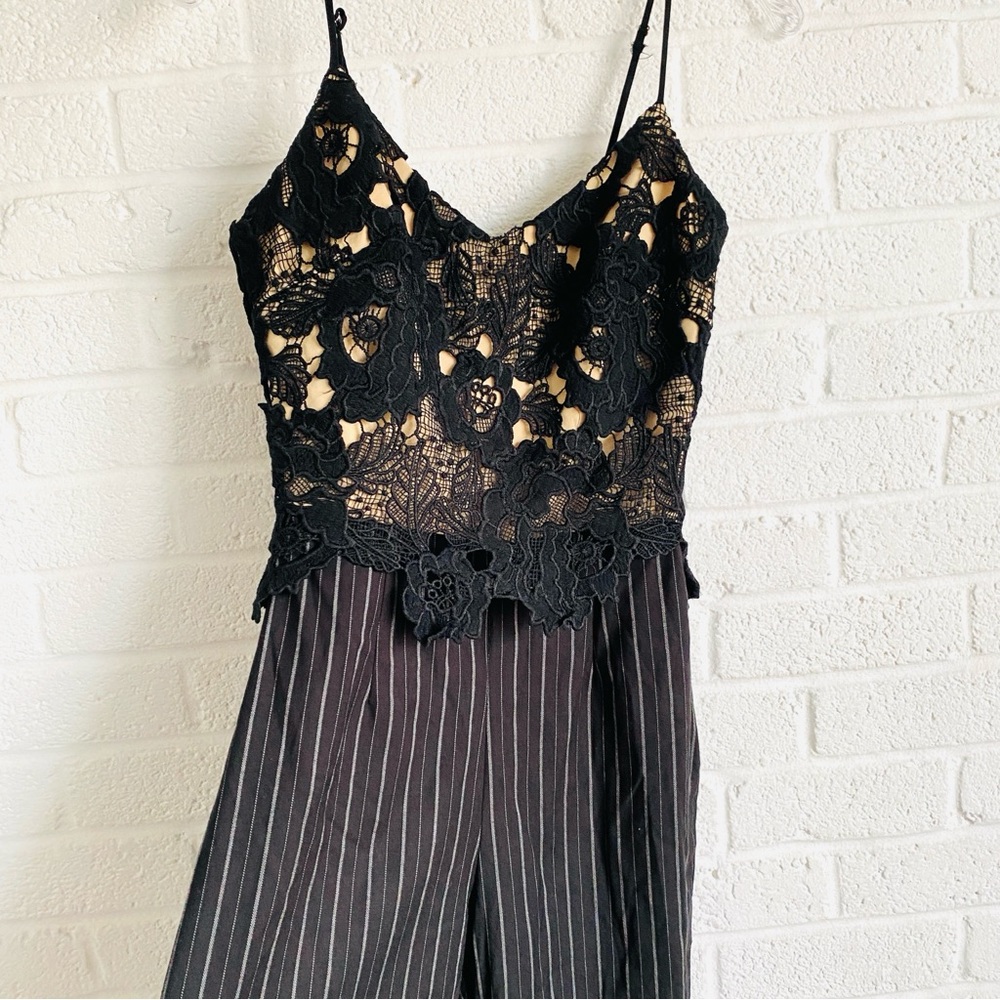 Heartloom Black Lace Jumpsuit Romper Pinstripes Crochet Lace XS Romantic Goth